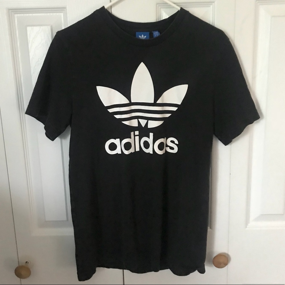Adidas T-Shirt